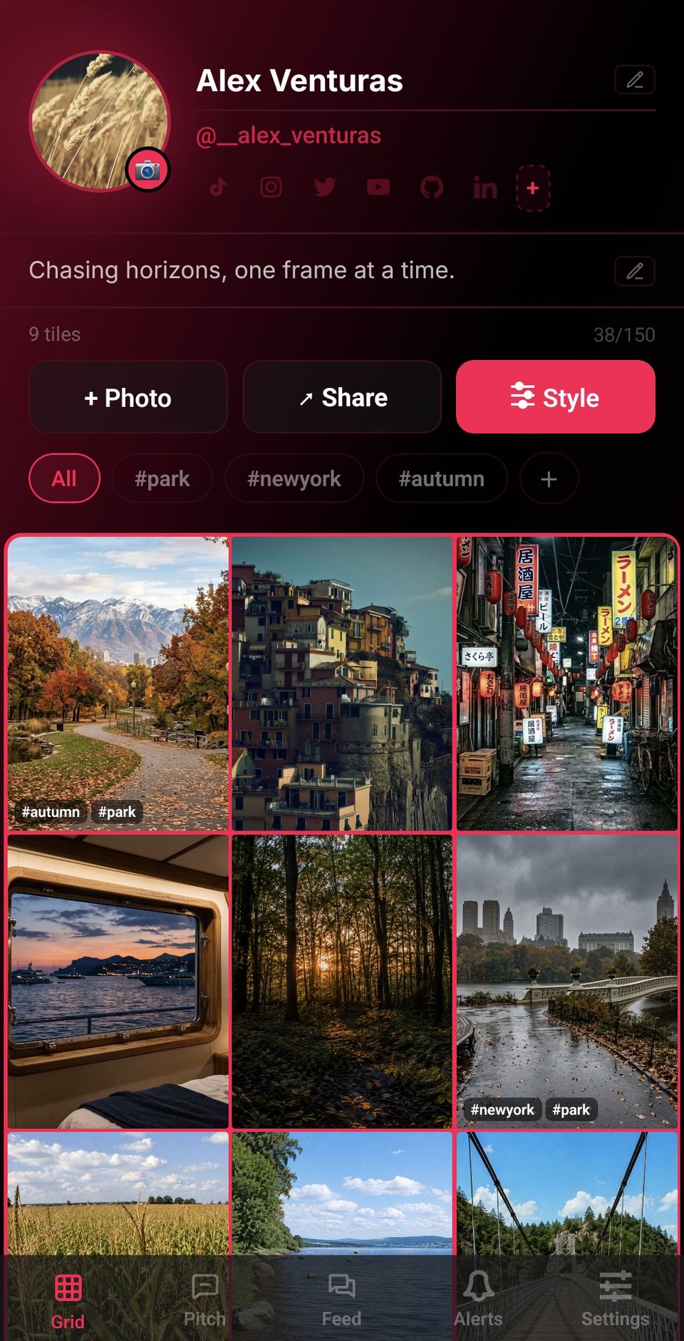 Kromacat — personalized grid, Crimson theme